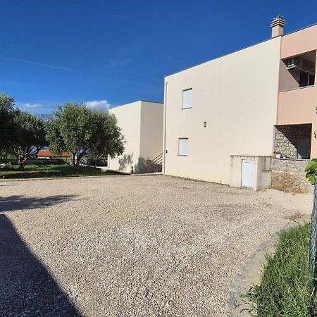 Apartman Petar Ražanac エクステリア 写真