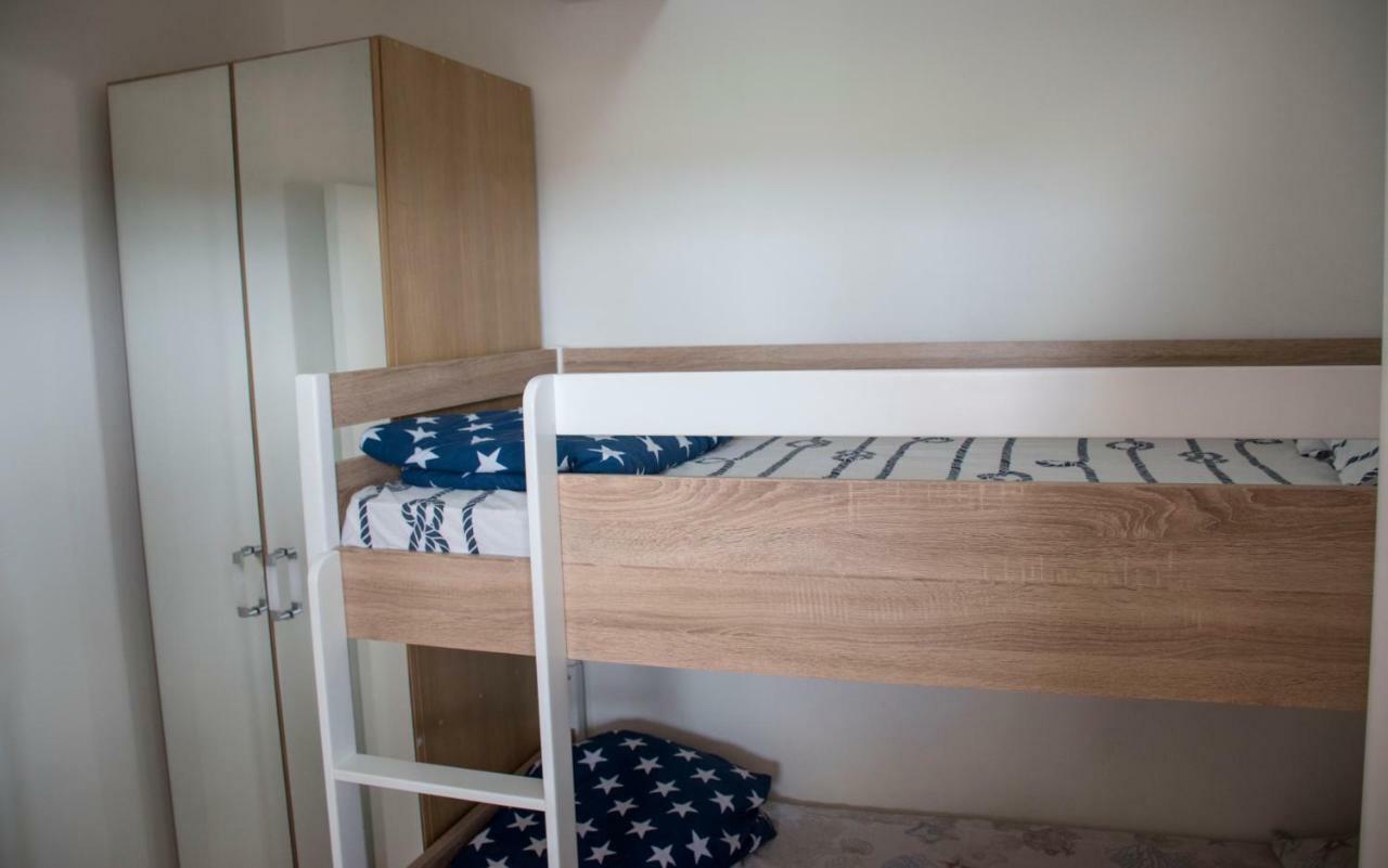 Apartman Petar Ražanac エクステリア 写真